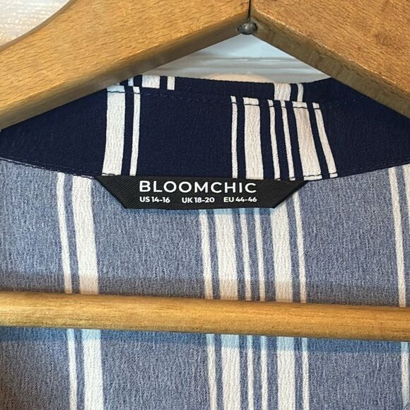 Bloomchic Women’s Navy Blue and White Striped Collared Ruffled Mini Dress 14/16 - Picture 4 of 6